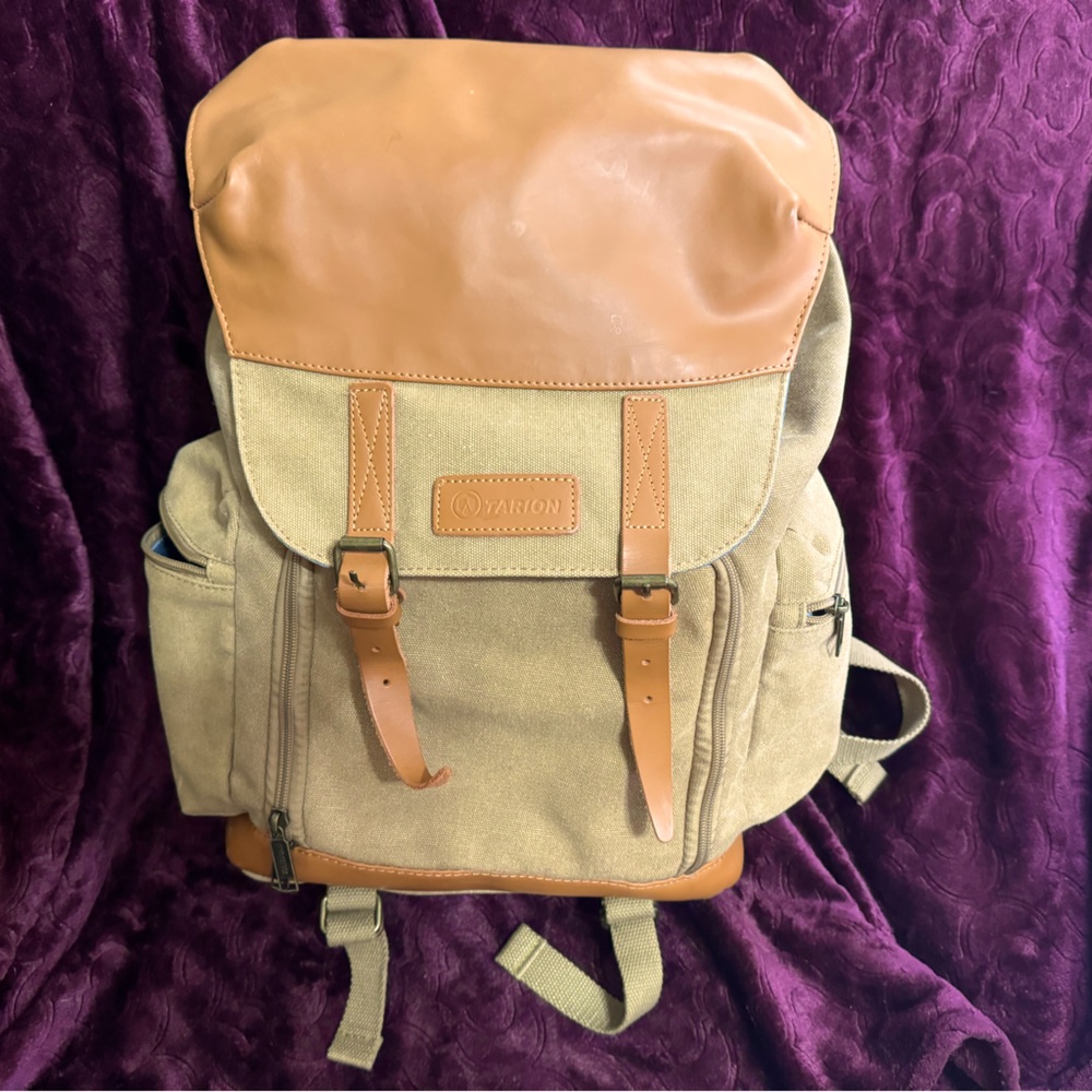 Tarion Camera Backpack like new